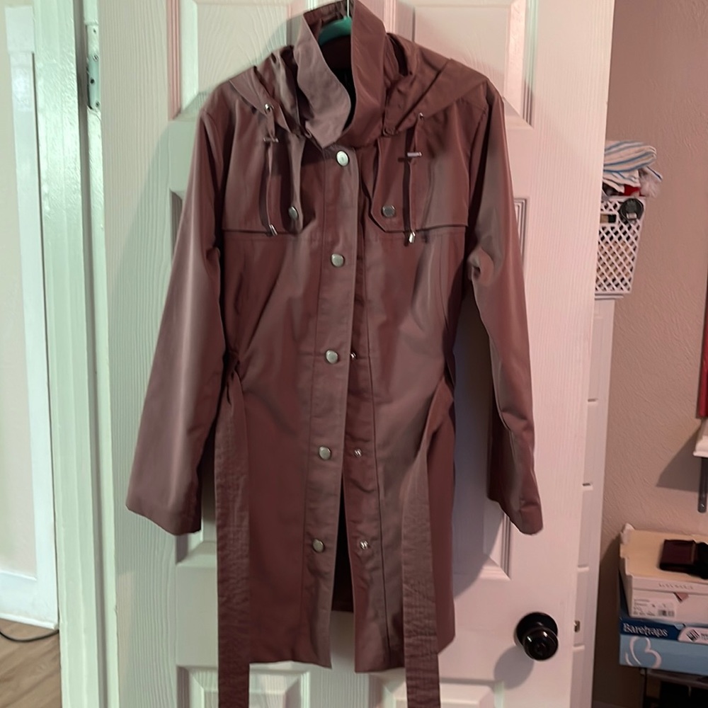 Rain coat